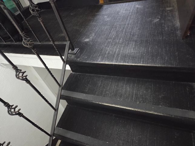 대리석 카페트에 본드가 들어가는 양을 알고 싶어요?!의 0번 째 이미지