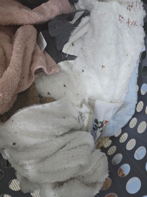 세탁기 청소 했는데도 왜이러는건까요?의 0번 째 이미지