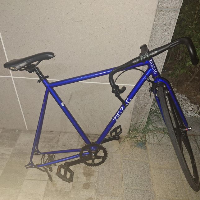 제 가만히 세워진 자전거를 가져가서 부숨의 3번 째 이미지