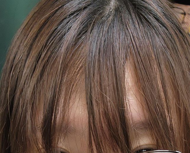 직모 앞머리 예쁘게 자를려면 여기서 어떡해야 하나요???의 0번 째 이미지