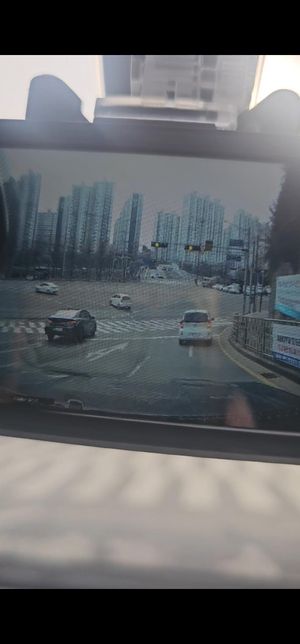 신호위반이겠죠...?하....의 0번 째 이미지