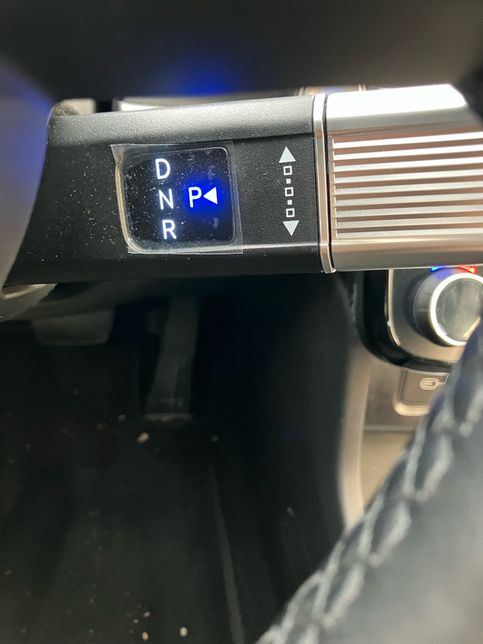 이렇게 된 차량은 이중주차할때 n단으로 놓고 시동끄는 방법이 있나요?의 0번 째 이미지