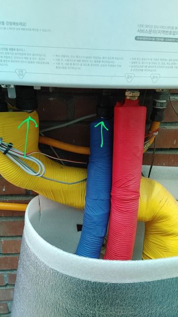 가스보일러 배관 보온재 가 조금 모자라게 씌워졌네요?의 0번 째 이미지