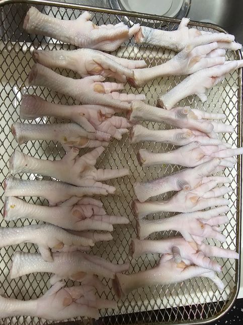 인터넷 쇼핑몰에서 냉동닭발을 구입하였습니다의 0번 째 이미지