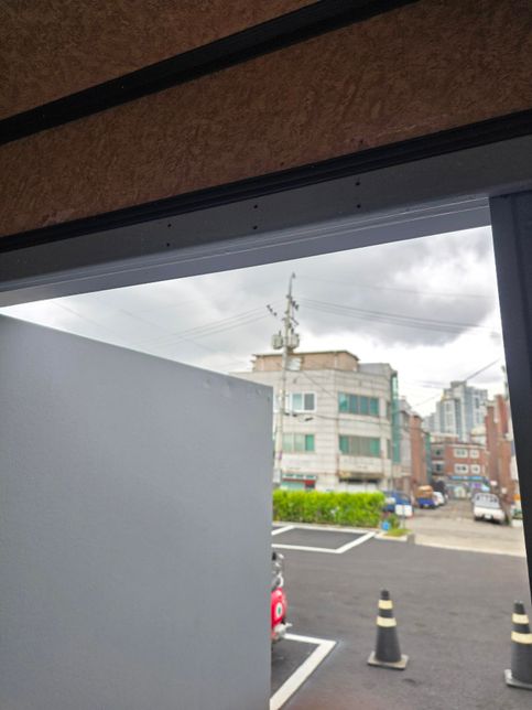 여기에 스프링 달 수 있나요? 구매를 해야될 품목이 먼지...의 0번 째 이미지