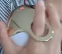 혹시 이 홈케어 기기가 어떤 상품인지 아시는 분 계신가요???의 1번 째 이미지