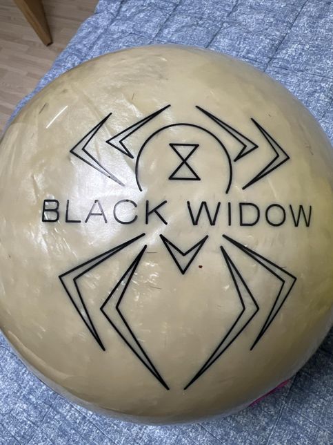 중고볼을 샀는데 이 볼의 이름을 잘 모르겟어요의 1번 째 이미지