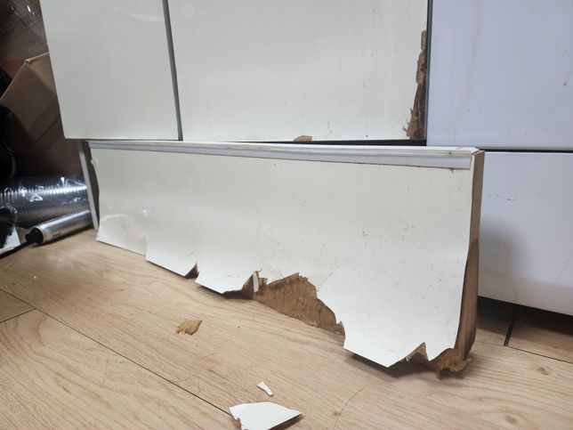 이거 고치는데 견적 얼마인지 어떻게 맡겨야하는지의 0번 째 이미지