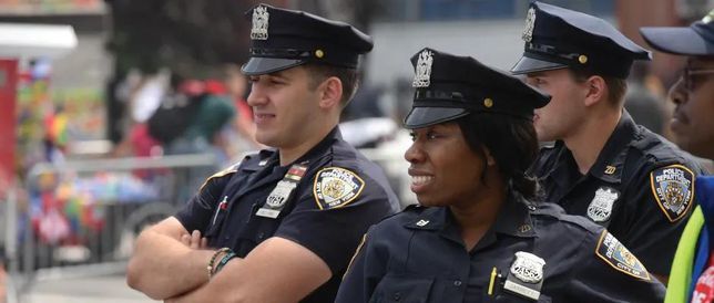 안녕하세요 뉴욕 경찰국 현실에서도 유명한가요?의 0번 째 이미지