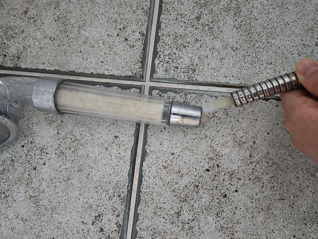 샤워기호스가 부러졌는데 셀프로 교체할 수 있을까요?의 0번 째 이미지