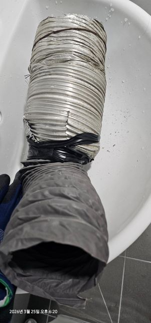 환풍기 공기 자바라 사이즈가 다른데요 젠더 같은 제품이 있을까요?의 1번 째 이미지