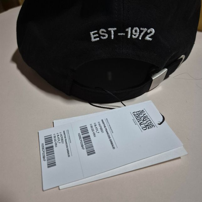 마리떼 모자 정품인지 봐주세요. ㅠㅠ의 1번 째 이미지