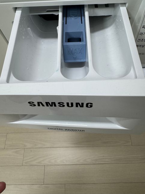 (사진)세탁기 투입구 어떤 칸에 세제를 넣어야 할까요의 0번 째 이미지
