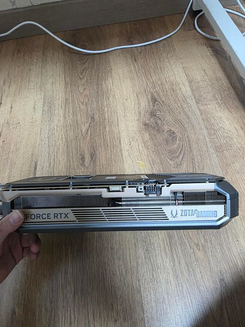 이 선으로는 글카하고 파워 연결못하나요?의 1번 째 이미지