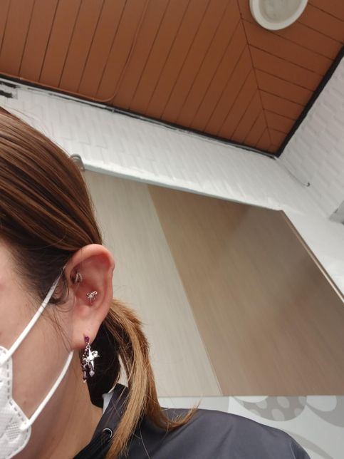 피어싱 위치랑,피어싱 조합 어떤지 봐주세용♡^~^♡의 1번 째 이미지