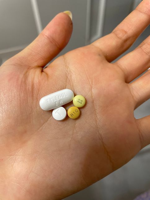 이 약들 같이 먹어도 되나요? 각각 약들의 이름도 궁금해요의 0번 째 이미지