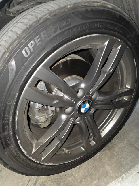 자동차 휠 긁힘 이정도면 교체해야할까요?의 0번 째 이미지