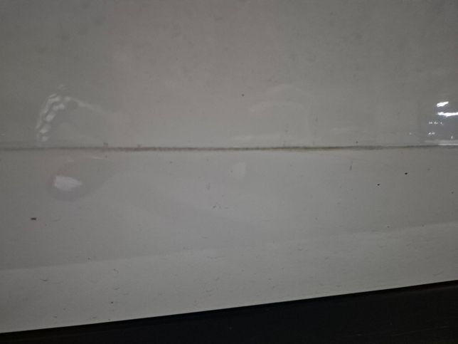 사진으로 봤을때 얼마나 된 스크래치 같나요?의 3번 째 이미지