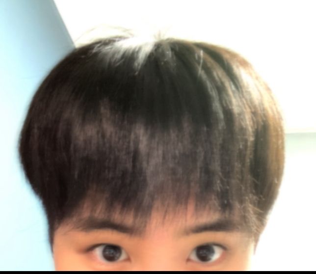 앞머리 길이 눈썹 덮는데까지 얼마나 걸리나요?의 0번 째 이미지