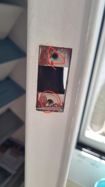 철문 손잡이 어떤 걸 달아야 하나요??의 0번 째 이미지