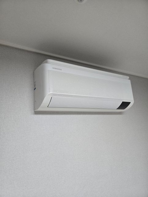 벽걸이 에어컨 매립배관 못구멍 궁금해요의 1번 째 이미지