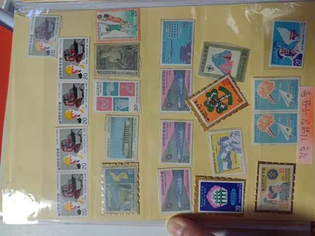 어릴때 모은 우표인데 버려도 될까요???의 3번 째 이미지