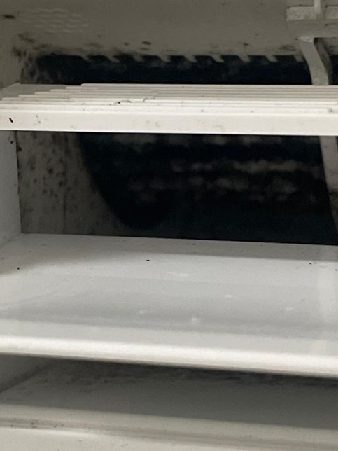 원룸 계약 시 에어컨 곰팡이제거 계약사항에 표기했는데...의 0번 째 이미지