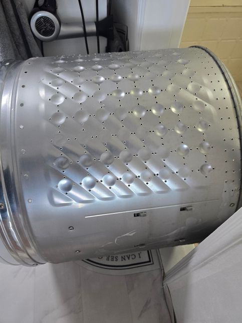 세탁기 청소 했는데도 왜이러는건까요?의 2번 째 이미지