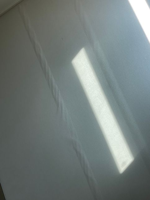 벽지가 이렇게 되는 이유는 뭔가요??의 0번 째 이미지