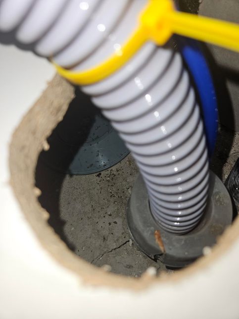 이사 왔는데 충격입니다 도대체 이게 무엇일까요의 1번 째 이미지