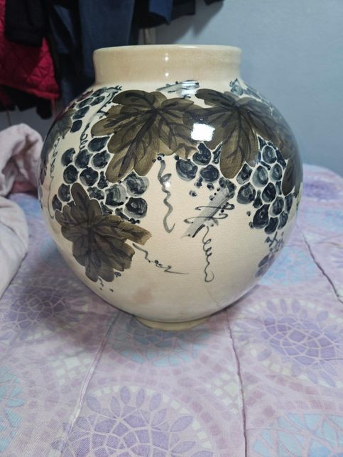 이 도자기의 이름과 진품인지 궁금합니나의 0번 째 이미지