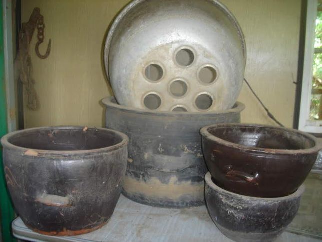 도자기가 자연의 물 밑에 가라앉은 채 버려지면 오염이 되지 않고 생물들의 은신처가 될 수 있을까요?의 0번 째 이미지