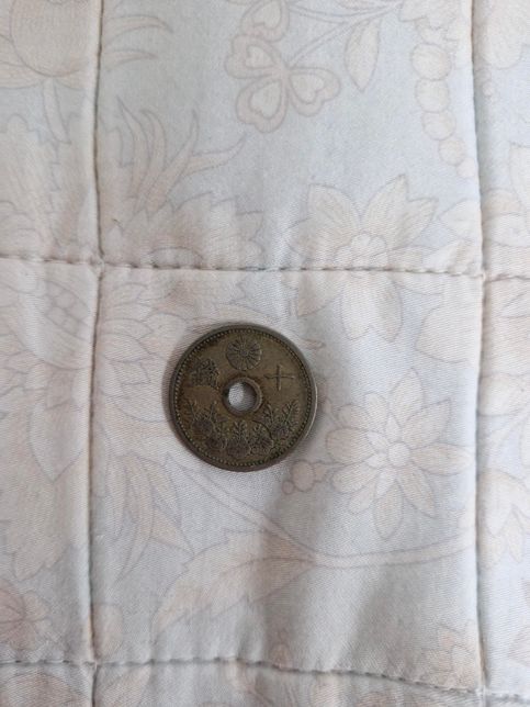 이 일본동전 언제적 거인지 알려주실분?의 1번 째 이미지