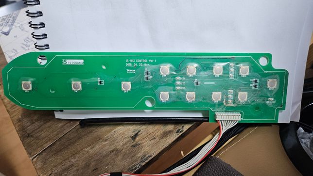 이누스비데 스위치PCB D2 D3 부품종류 알려주세요의 0번 째 이미지