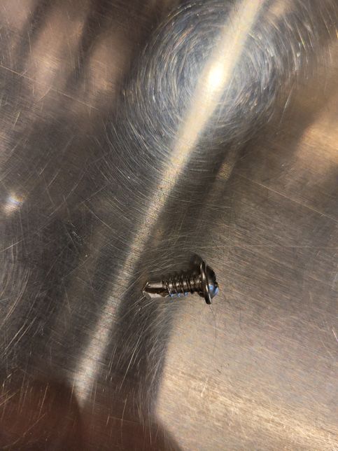 안녕하세요 녹 안생기는 스텐나사인지 알 수 있을까요??의 0번 째 이미지