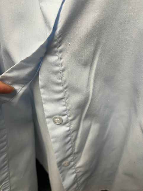 블리우스 단추부분 다림질 어떻게 해야 펴지나요??의 2번 째 이미지