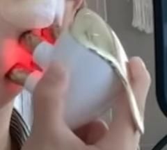 혹시 이 홈케어 기기가 어떤 상품인지 아시는 분 계신가요???의 0번 째 이미지