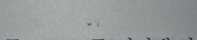 책에 이런 자국들이 있는데 곰팡인가요?의 0번 째 이미지