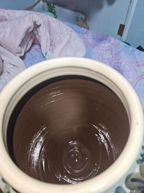 이 도자기의 이름과 진품인지 궁금합니나의 3번 째 이미지