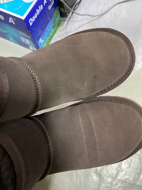 어그 부츠에 자국이 생겼는데 없애는 방법의 0번 째 이미지