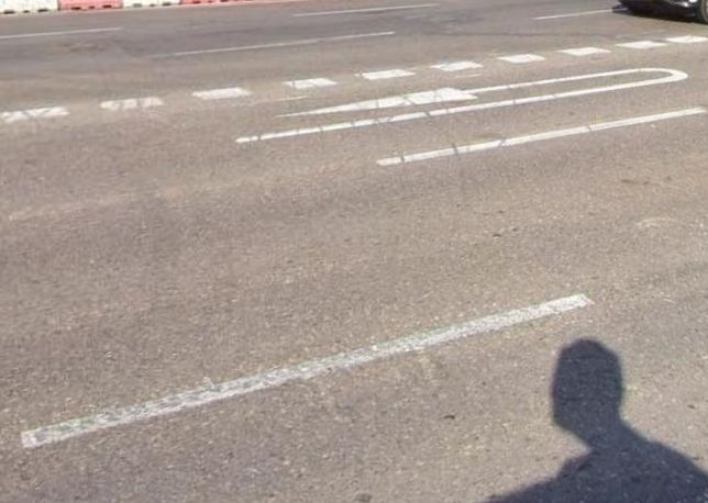 바닥유턴표시 있는데 전방에 표지판없을때 상시유턴인가요?의 1번 째 이미지