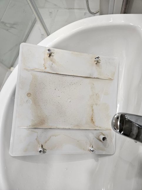 (약혐) 이거 전자담배 오염 인가요?의 0번 째 이미지