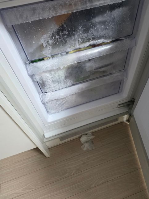 냉동실이 사진처럼 돼잇어서 집주인분께 문자드렸더니 읽씹하는데의 0번 째 이미지
