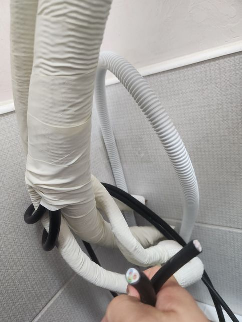 에어컨 실외기 선 철거후 남은 전선이문의드려요의 0번 째 이미지