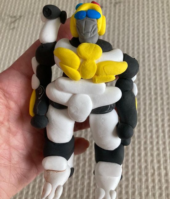 여기 클레이로 만든 변신 합체로봇 이름이 누구인가요?의 0번 째 이미지