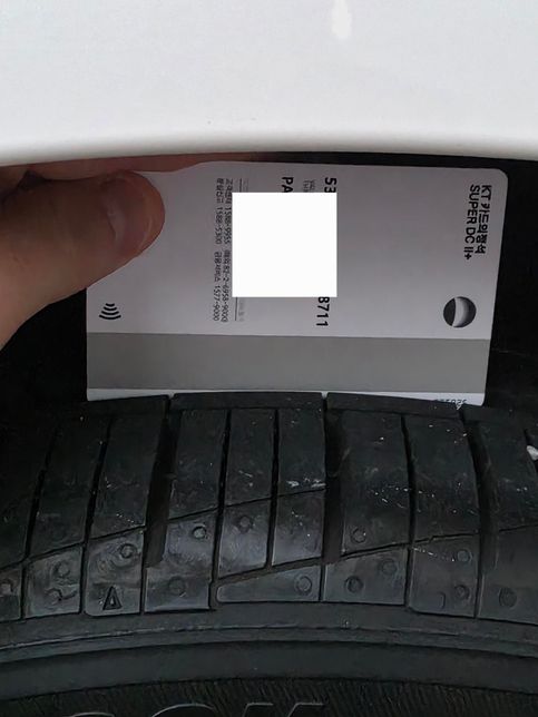 타이어 제조일자가 어떻게 되나요 (사진)의 2번 째 이미지