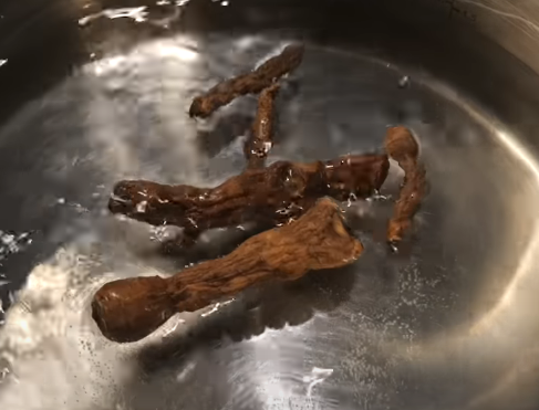 이 한약재? 약재 ? 식재료인지 알려주세요!의 0번 째 이미지