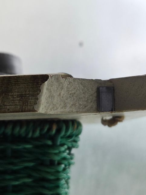 액자가 깨졌는데 석면 틀인가요? 단면이의 0번 째 이미지