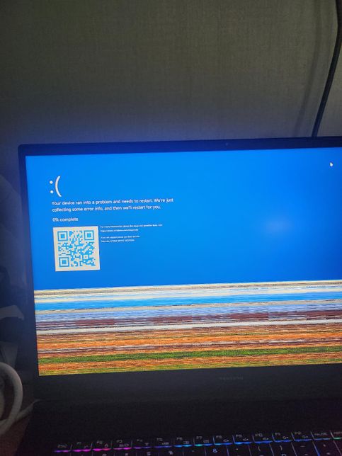 한성 게이밍노트북 오류났는데 수리방법좀 알려주세요..의 0번 째 이미지