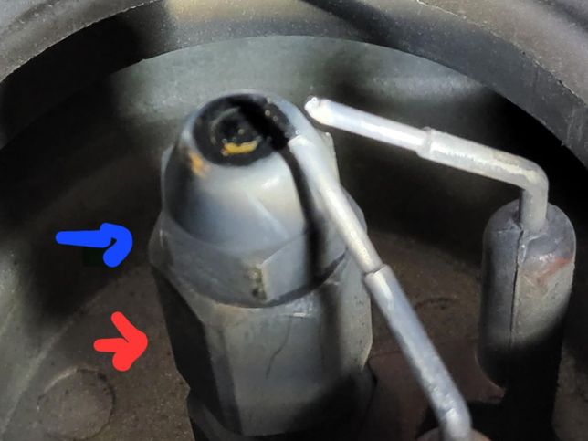 귀뚜라미 기름 보일러 사진에 어느부분을 풀어야 보일러내부에 기름을 쏘는걸 풀수있나요의 0번 째 이미지